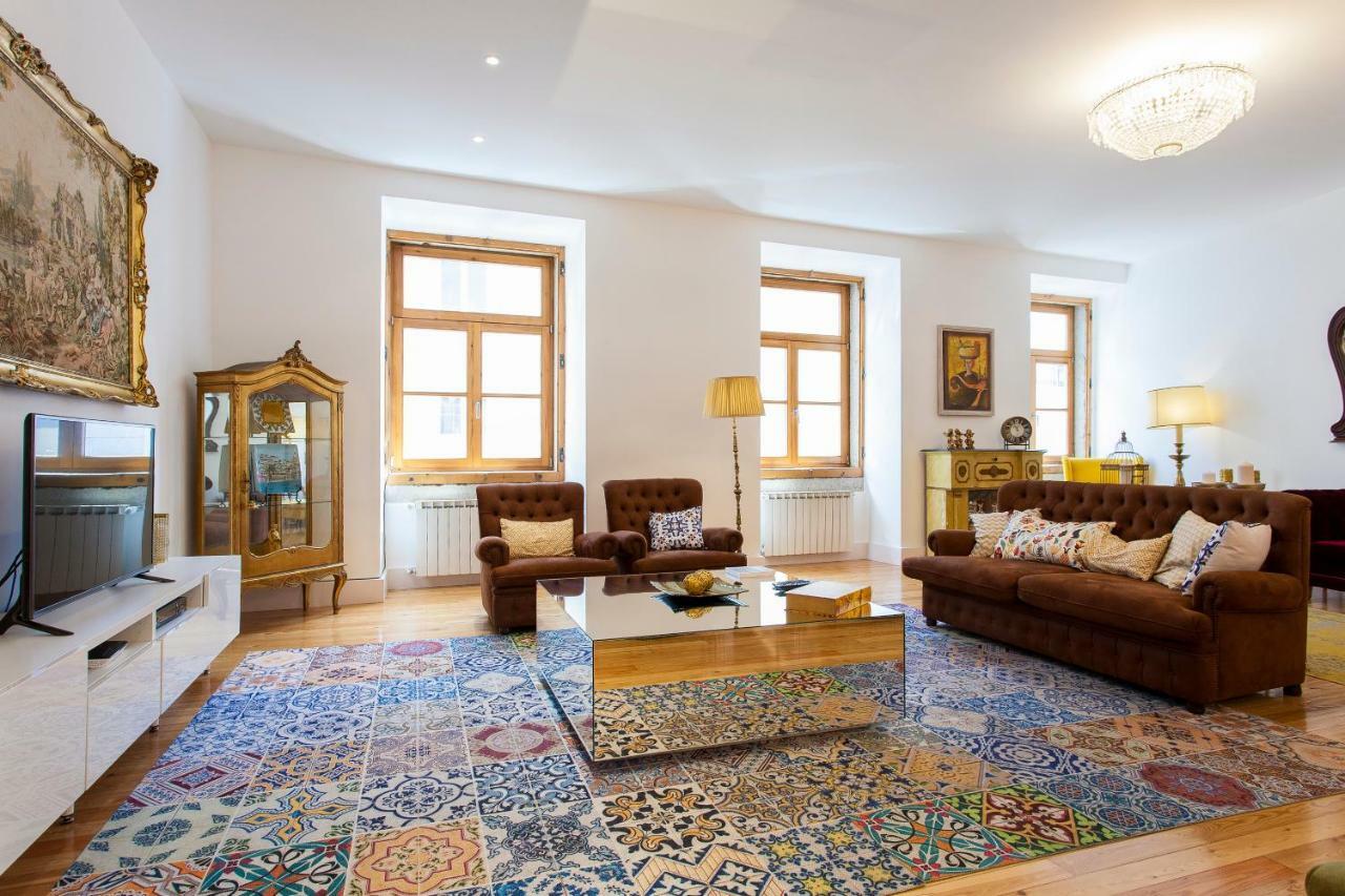 Chiado 4-Bedroom Flat Lisbon Exterior photo